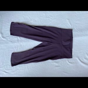 Lululemon cropped leggings